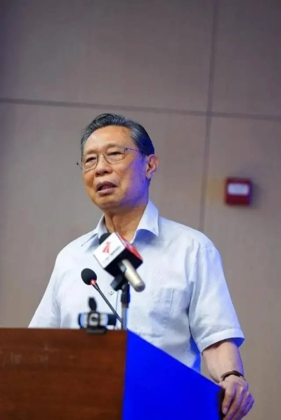 钟南山:全国约11亿至12亿人染过新冠（中国从新冠肺炎开始以来有多少人被感染?）