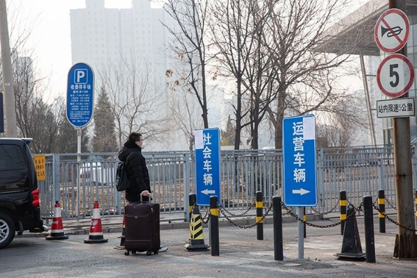 【北京暂不恢复进出京/北京还不让出京】 【北京暂不恢复进出京/北京还不让出京】