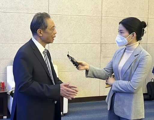 【钟南山认为今年就地过年可能性很小/钟南山建议过年】 【钟南山认为今年就地过年可能性很小/钟南山建议过年】